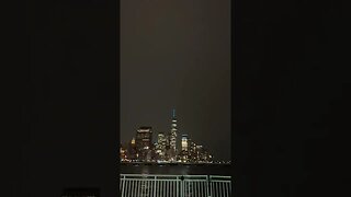 INCREDIBLE: Lightning Strikes One World Trade Center