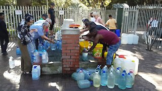 SOUTH AFRICA - Cape Town - Newlands spring water collection point (Video) (cRK)