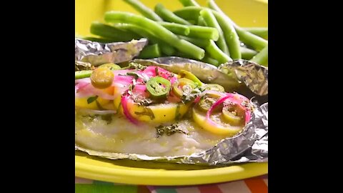 Fish Wallpaper with Green Bean Salad