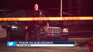 Milwaukee group gathers to discuss gun violence