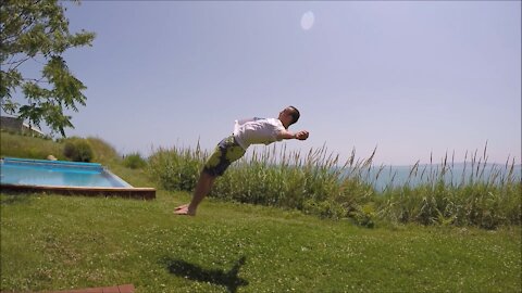 Parkour - Freerun - Tricking on a hot summer day in Eastern Europe