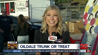 Cool evening at the Oildale trunk-or-treat
