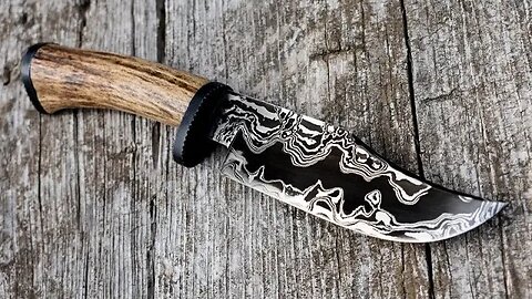 Forging a Damascus Frontier Bowie knife with an Elk antler handle
