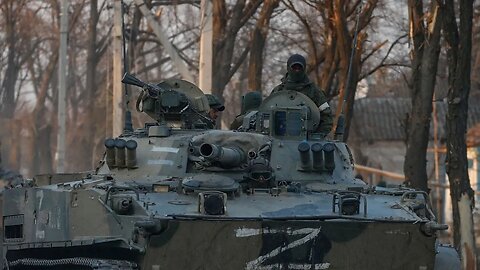 Russian BMD and T-72B3 attack AFU positions on the Svatove-Kreminna front in the Luhansk region | Ukraine War