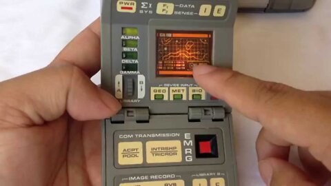 Star Trek The Next Generation standard tricorder review and comparison to other tricorders