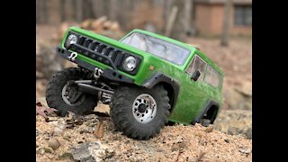 This Remote Control Rock Crawler Can Go Over Anything!