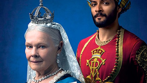 Judi Dench's 4 Lessons on Being Regal Like a Queen