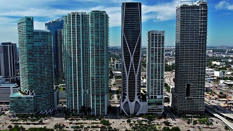 Tour $13 Million Loft in Downtown Miami at One Thousand Museum
