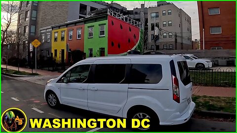Washington DC National Art Gallery & Sculptures Roadside Attractions Van life Travel in Ford Transit