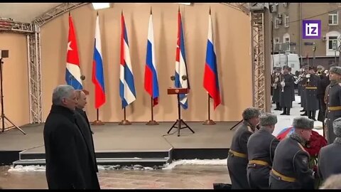 Presidente Putin participa da inauguração da estátua de Fidel Castro com homólogo cubano em Moscou