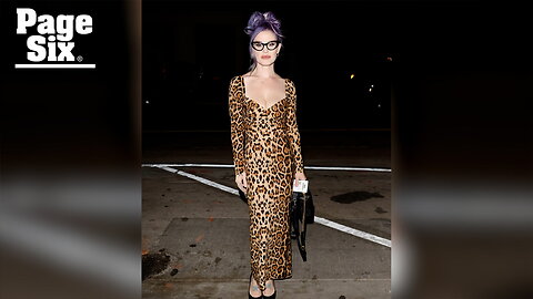 Kelly Osbourne is the cat's meow in plunging leopard-print dress 9 months after giving birth