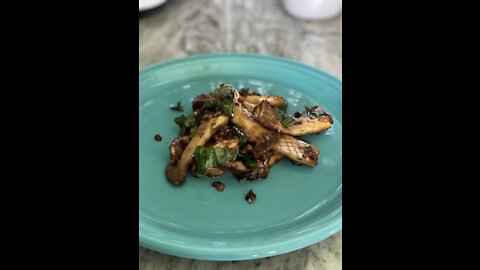 Paleo Thai Trumpet Mushrooms