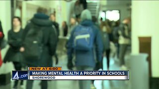 Shorewood students now have access to therapists at all grade levels