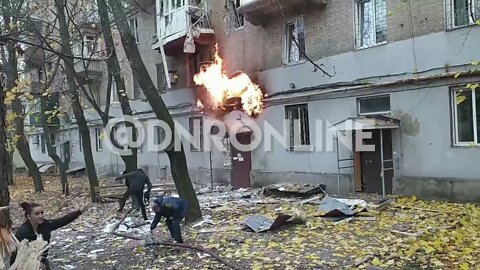 Consequences of the shelling of Shchorsa Street in the center of Donetsk