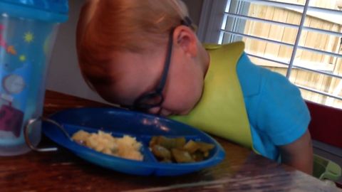 Cute Kid Can't Stay Awake To Eat His Food