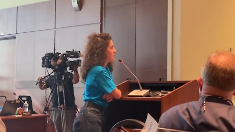 Loudoun Teacher Gives Powerful Message To Students & Teachers At School Board - 2028