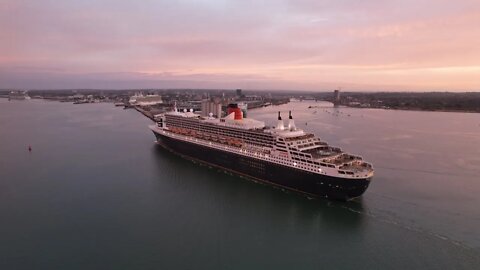 Cunard Queen Mary 2 Southampton UK 21/08/2022 4k DJI Air 2S footage from that cruise ship travel guy