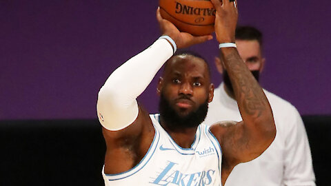 LeBron James Gets Mocked By NBA Fans After Missing Game-Winning Shot In Lakers Loss Vs Wizards