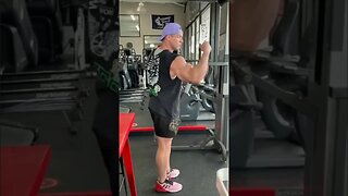 CAIKE PRO ESTÁ COM UM SHAPE INSANO ! FALTANDO 2 SEMANAS PRA COMPETIR | BODYFITLIONS