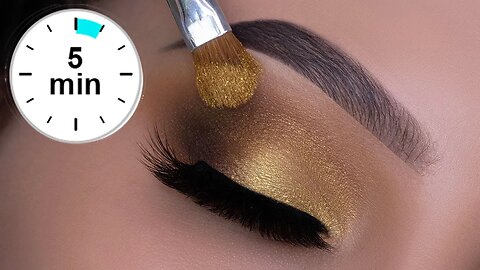 5 MINUTE Easy Golden Eye Makeup | Beginner Friendly Holiday Look