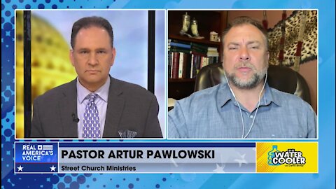 Polish Pastor On Religious Liberty Threat: "I've Seen This Movie Before"