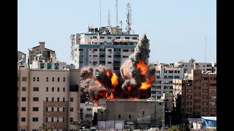 Israeli Air Strikes hit its target! FOREIGN NEWS!