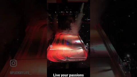 Live life with passion #hockey #hockeylover #icehockey #arena #passion #livelife #icehopper #travel