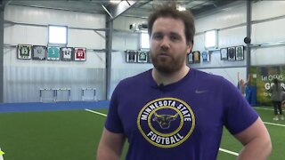 Two Green Bay area natives train for upcoming NFL season