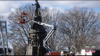 Judge temporarily bars removal of Confederate memorial in Virginia