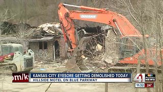 Hillside Motel on Blue Parkway demolished