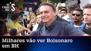 Bolsonaro promove ato em Minas Gerais e lota Praça da Liberdade em BH