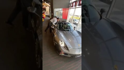 Andrew Tate buying Porsche 918 Spyder 😲🤑