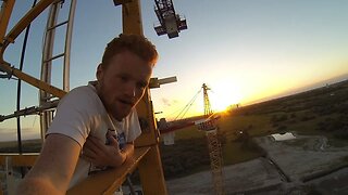 CRANE CLIMB IN COPENHAGEN FOR SUNSET!