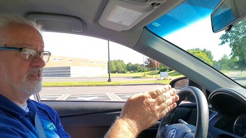 RIGHT-HAND TURNS | DRIVING LESSON WITH MR. T.