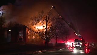 Fire displaces dozens from Cleveland apartments