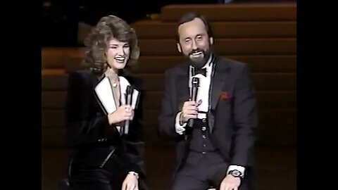 Ray Stevens & Sylvia - "Close Enough To Perfect" (4th Annual Music City News Top Country Hits, 1984)