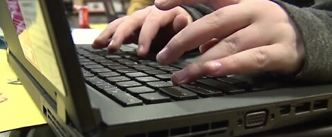 CCSD seeks donations as thousands of students still need laptops for distance learning