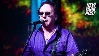 Denny Laine, Moody Blues singer and co-founder, dead at 79