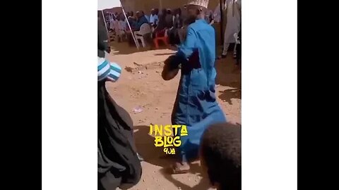 Lady in a niqab wows onlookers with her impressive boxing skills