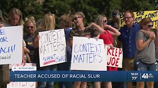 Lee's Summit teacher accused of using racial slur receives community support