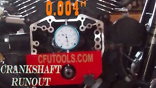 Checking crankshaft runout on a Harley Twin-Cam engine - Random Garage