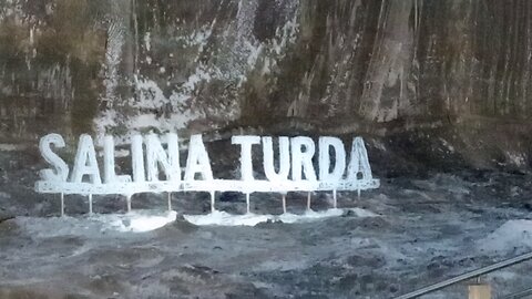 How does Salina Turda looks like inside?