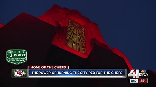 Behind the scenes: KC turns red for Chiefs ahead of Super Bowl Red Friday