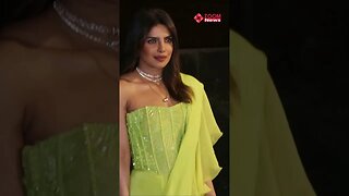 Priyanka Chopra STUNS in ruffled saree at Parineeti Chopra & Raghav Chadha's engagement #shorts