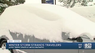 Winter storm strands travalers