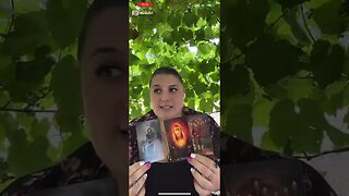 VIRGO ♍️ NEW LOVE COMING IN LET GO OF WHAT DOESN'T DESERVE YOU💕 AUGUST LOVE TAROT READING