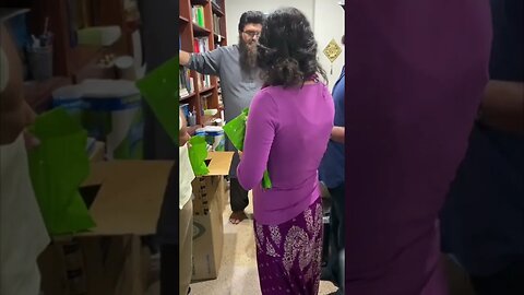 Muslim Offended and then Apologized to the People of the Book || Dearborn || Michigan