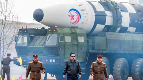 Kim Jong-un flexing his missiles 😎