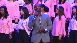 "I Surrender" sung by the Brooklyn Tabernacle Choir