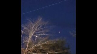 UFO Sighting 🛸 A Squad of Light Objects was Captured in Florida in February 2023 🛸 CONTACT 👽